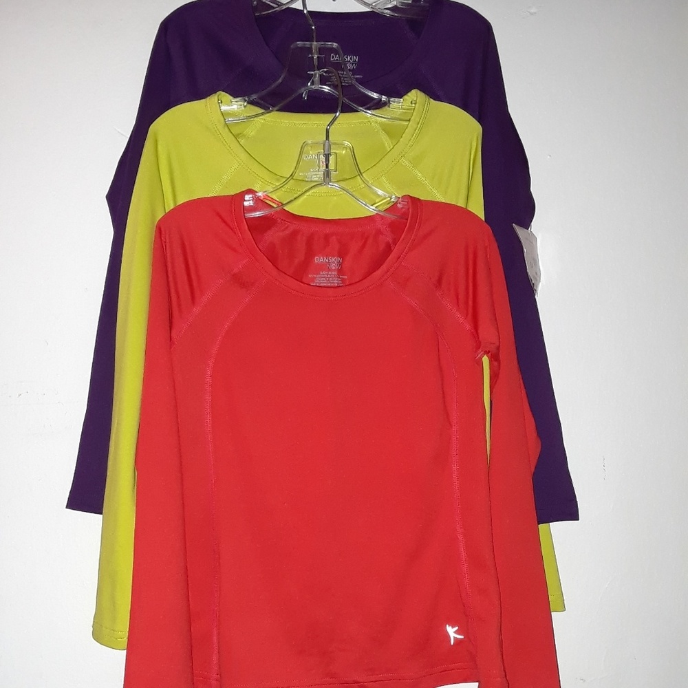 DANSKIN NOW Sports tops